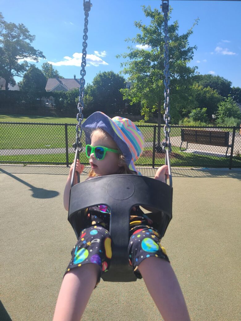slime-green-kids-sunglasses
