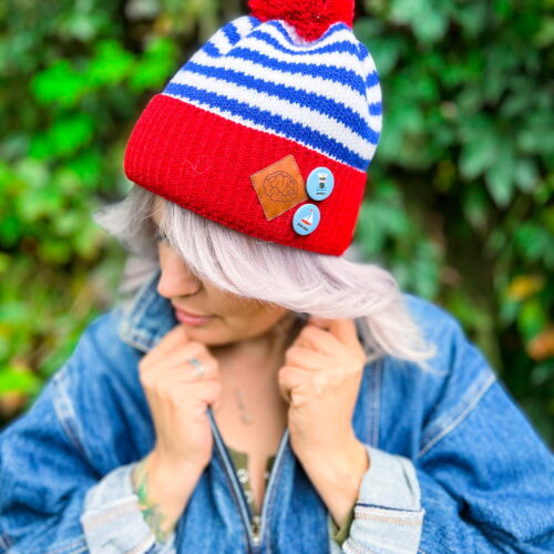 czapka-z-pomponem-nautical