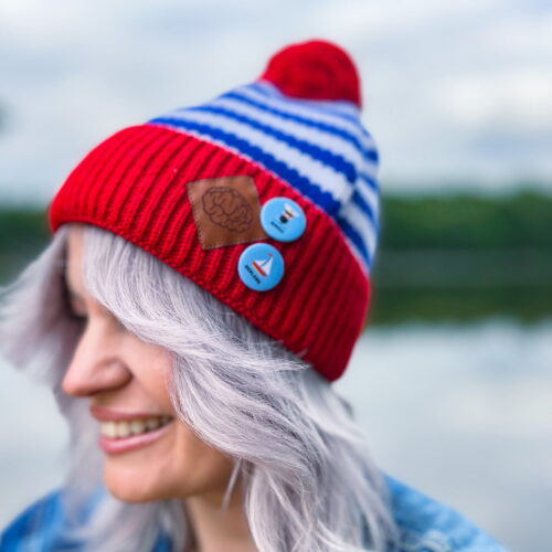 czapka-z-pomponem-nautical